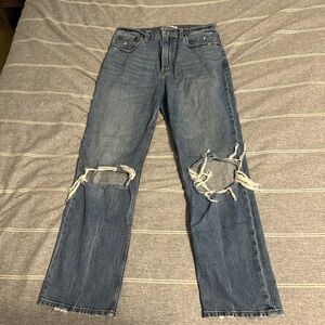 Abercrombie ultra high rise ankle straight jeans. Size 26.